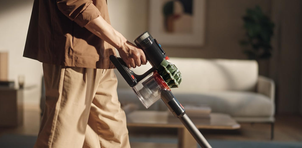 Dyson V8 Cyclone Cordless Vacuum 150AW 60 Minutes Runtime Motorbar Anti-Tangle Pet Hair Cleaning